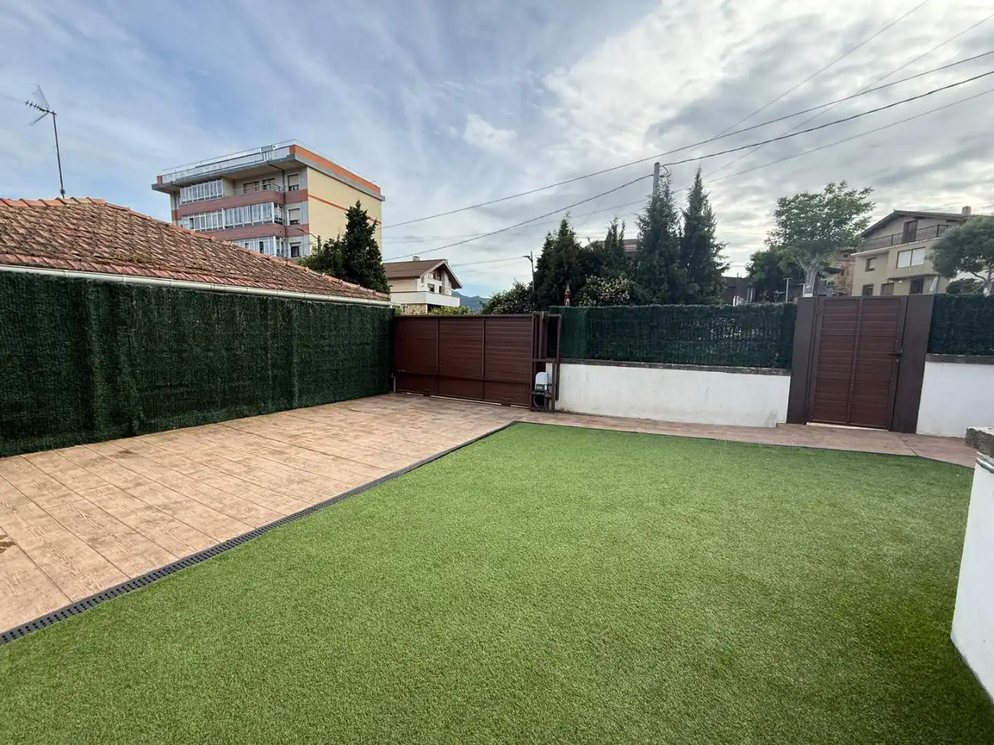 Terrasse von Einfamilien-Reihenhaus zum Verkauf in Abanto y Ciérvana-Abanto Zierbena mit Terrasse und Balkon
