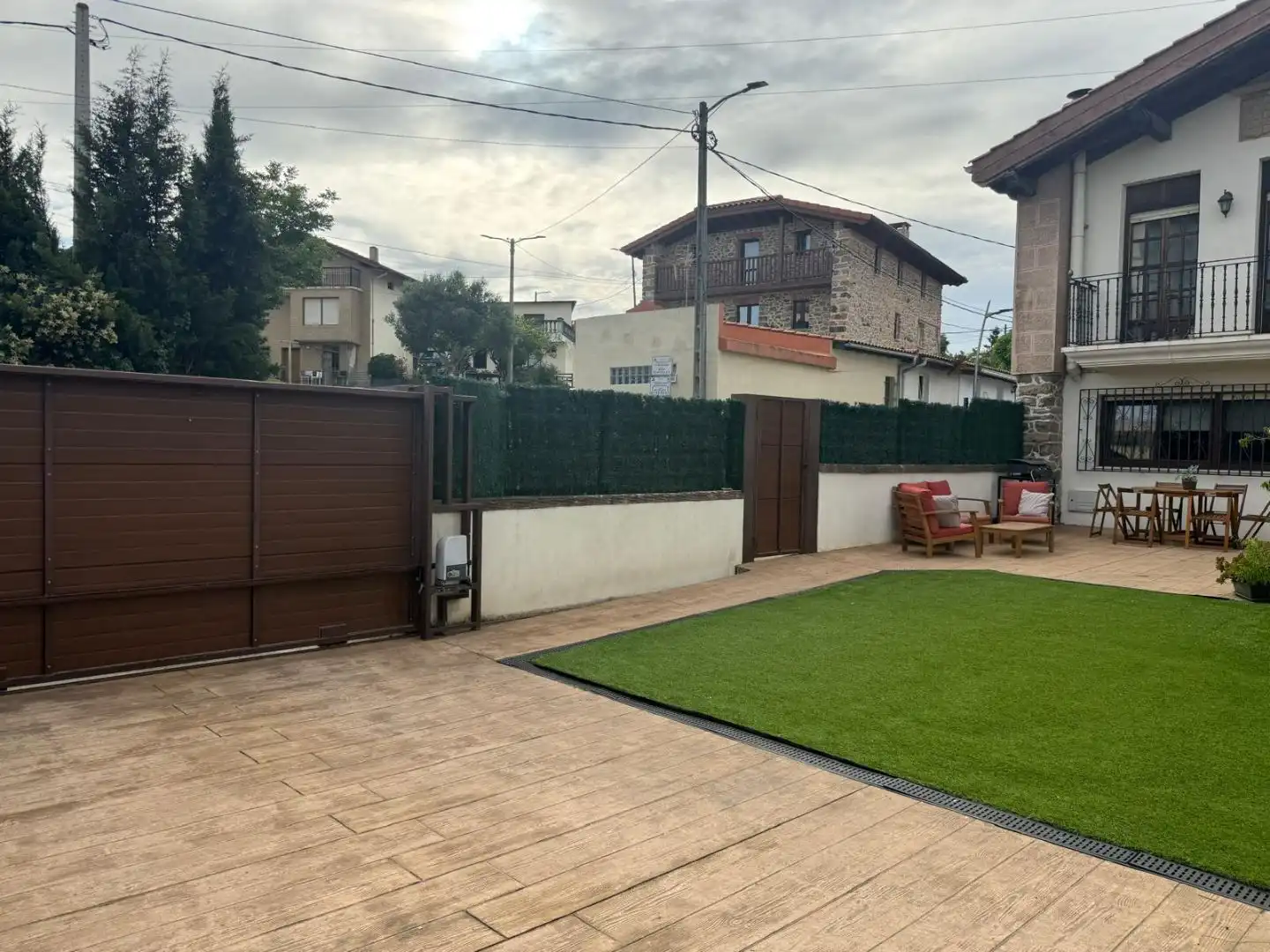 Terrasse von Einfamilien-Reihenhaus zum Verkauf in Abanto y Ciérvana-Abanto Zierbena mit Terrasse und Balkon