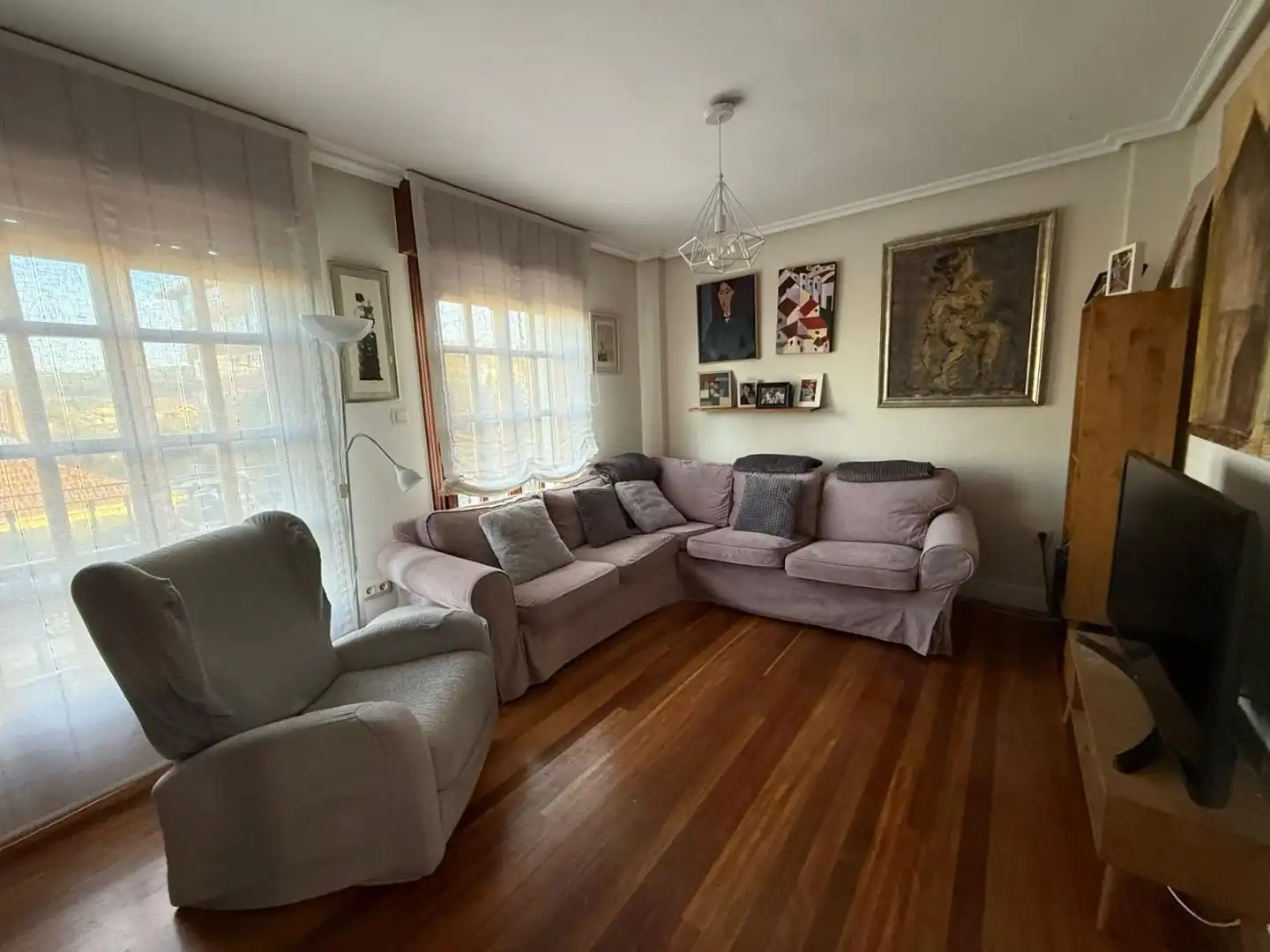 Wohnzimmer von Einfamilien-Reihenhaus zum Verkauf in Abanto y Ciérvana-Abanto Zierbena mit Terrasse und Balkon