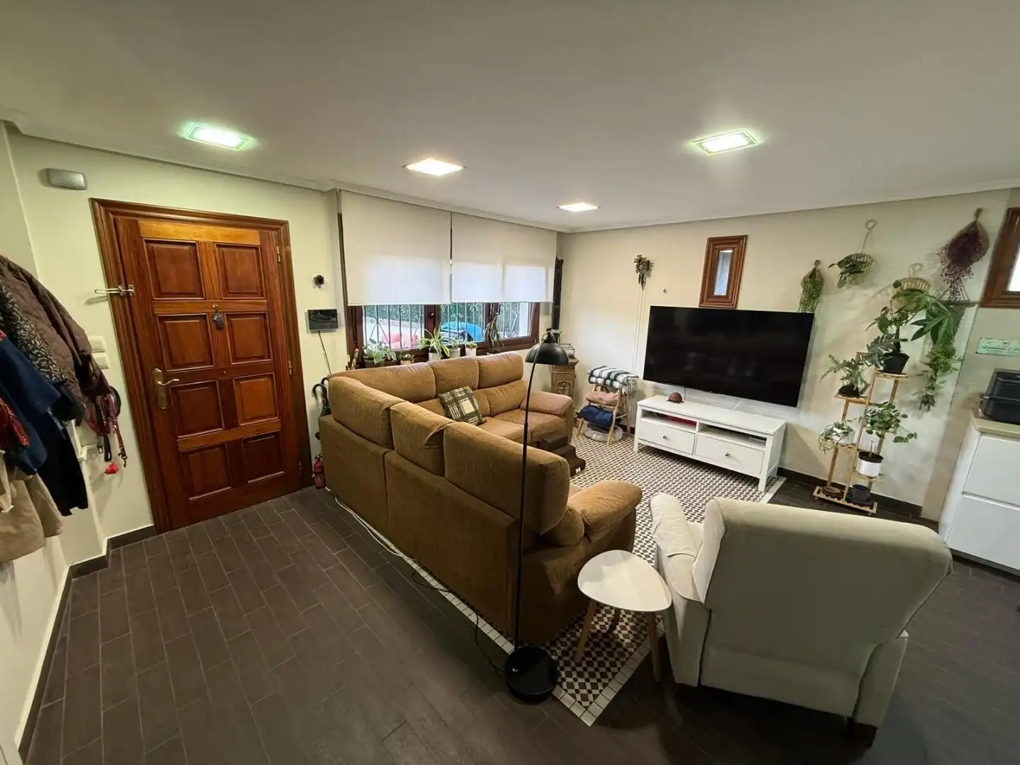 Wohnzimmer von Einfamilien-Reihenhaus zum Verkauf in Abanto y Ciérvana-Abanto Zierbena mit Terrasse und Balkon