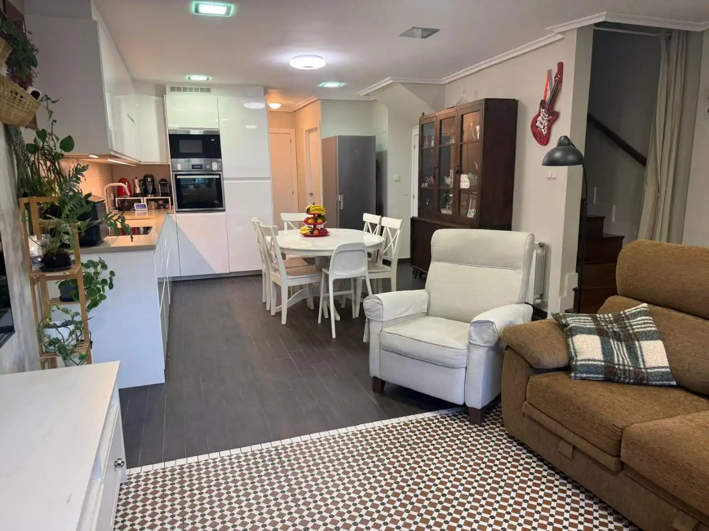 Esszimmer von Einfamilien-Reihenhaus zum Verkauf in Abanto y Ciérvana-Abanto Zierbena mit Terrasse und Balkon