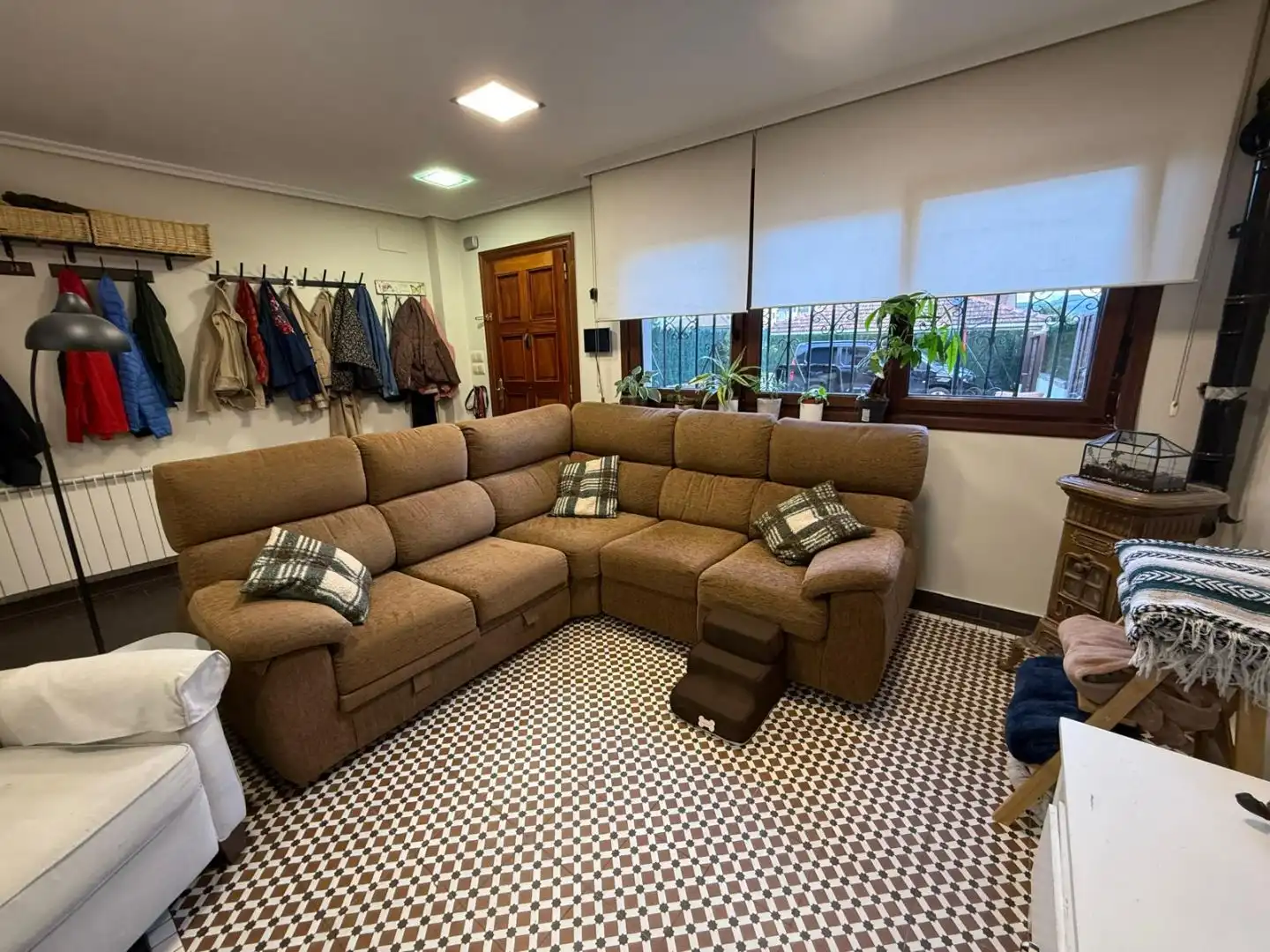 Wohnzimmer von Einfamilien-Reihenhaus zum Verkauf in Abanto y Ciérvana-Abanto Zierbena mit Terrasse und Balkon
