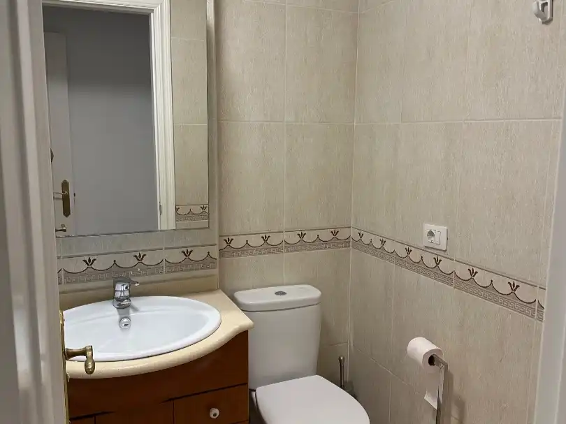 Bathroom of Flat for rent in  Santa Cruz de Tenerife Capital  with Air Conditioner and Balcony