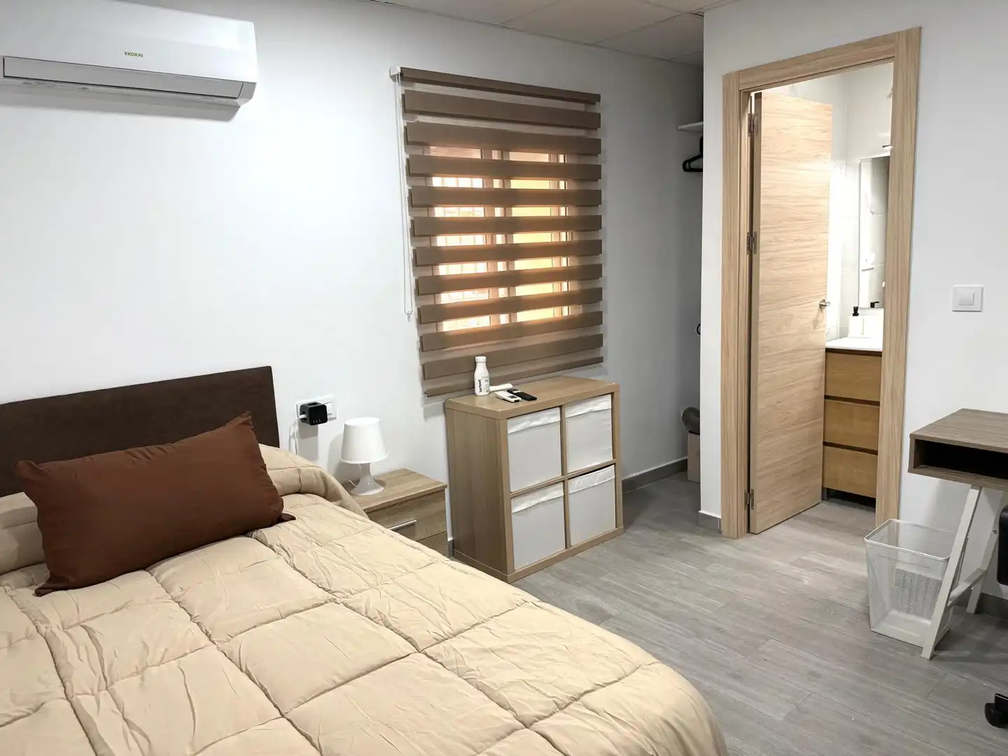 Habitació a Calle Sierra de Carrascoy, 20, La Ñora Dormitori de Planta baixa per a compartir en Murcia amb Aire condicionat, Calefacció i Moblat