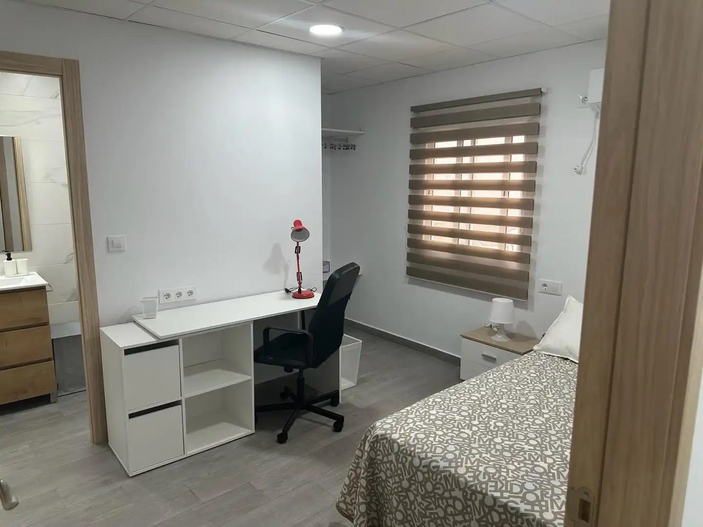 Habitació a Calle Sierra de Carrascoy, 20, La Ñora Dormitori de Planta baixa per a compartir en Murcia amb Aire condicionat, Calefacció i Moblat