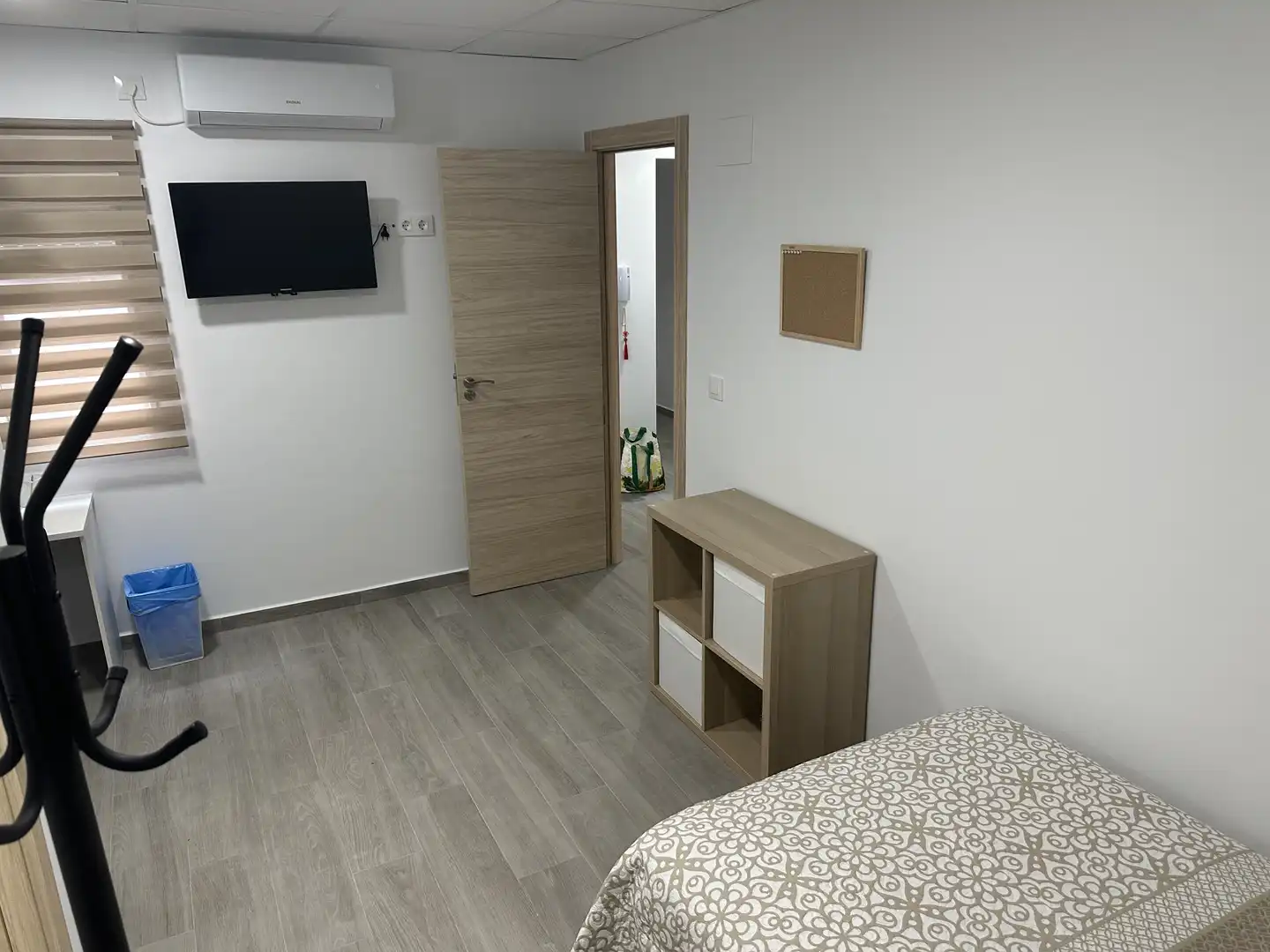 Habitació a Calle Sierra de Carrascoy, 20, La Ñora Dormitori de Planta baixa per a compartir en Murcia amb Aire condicionat, Calefacció i Moblat