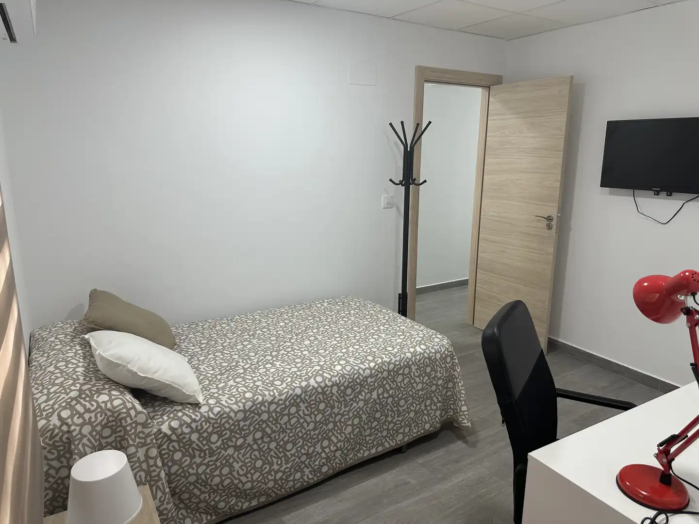 Habitació a Calle Sierra de Carrascoy, 20, La Ñora Dormitori de Planta baixa per a compartir en Murcia amb Aire condicionat, Calefacció i Moblat