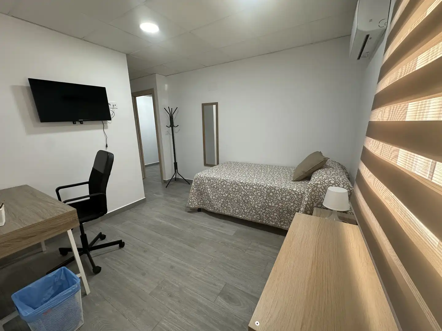 Habitació a Calle Sierra de Carrascoy, 20, La Ñora Dormitori de Planta baixa per a compartir en Murcia amb Aire condicionat, Calefacció i Moblat