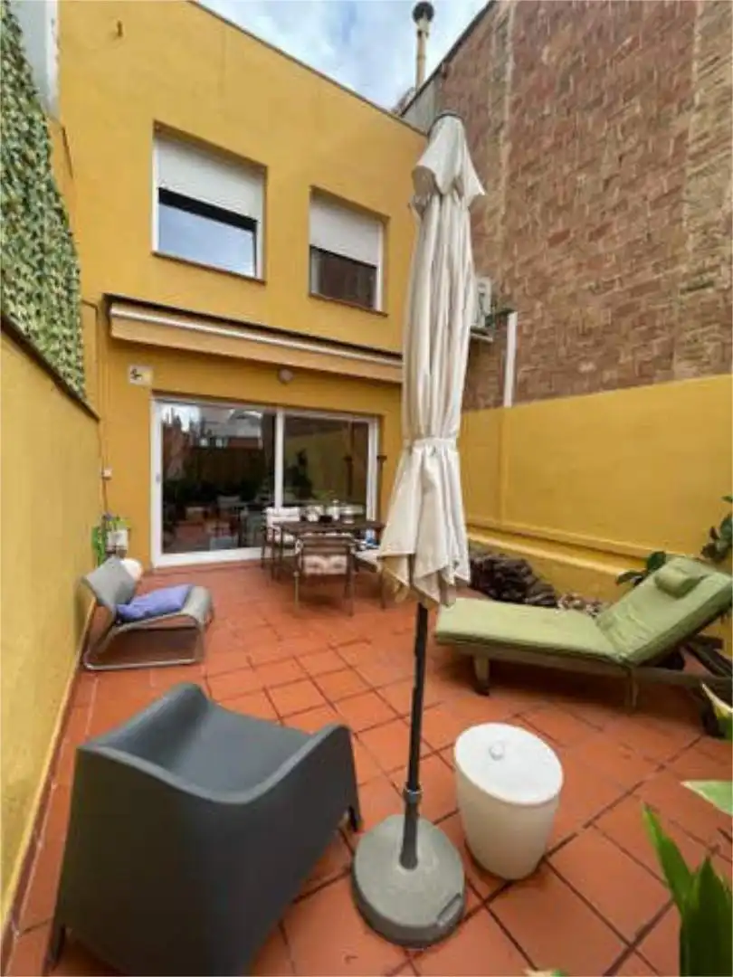 Piso de alquiler en Centre Terraza de Piso de alquiler en Sabadell con Calefacción, Terraza y Trastero