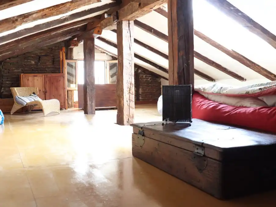 Schlafzimmer von Dachboden zur Miete in  Madrid Capital mit Klimaanlage
