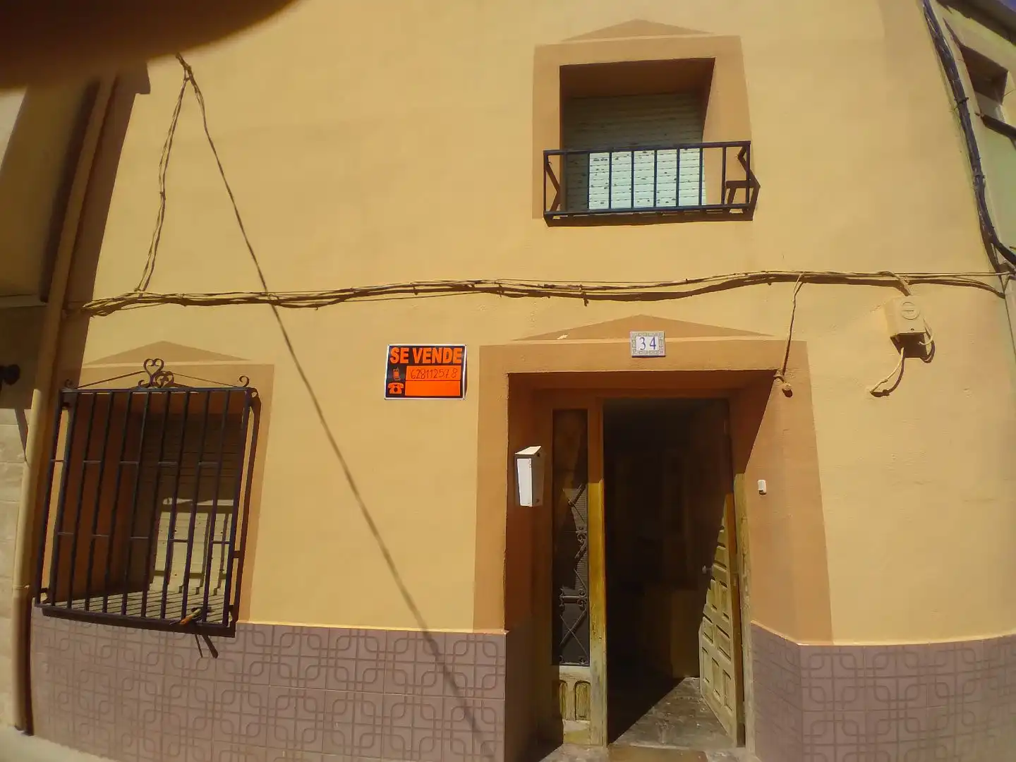 Piso en venta en Calle San Antón, 34, Ledaña Vista exterior de Piso en venta en Ledaña con Trastero y Amueblado