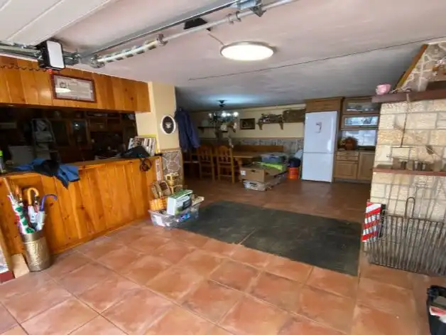 Casa adosada en venda a Meruelo Casa adosada en venda en Meruelo amb Terrassa i Balcó