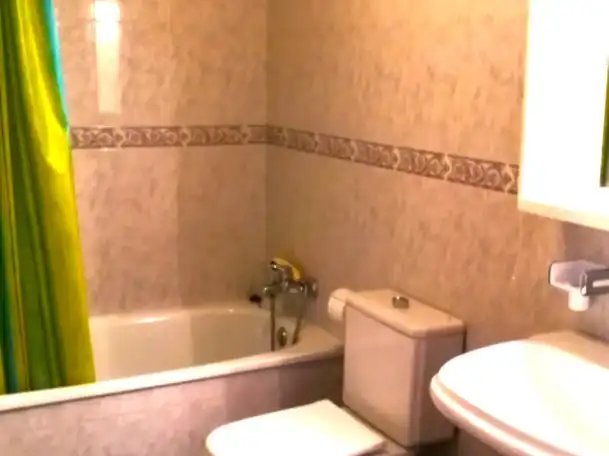 Wohnung zur Miete in Calle Marín, 40, Santiago de la Ribera Badezimmer von Wohnung zur Miete in San Javier mit Klimaanlage, Möbliert und Gemeinschaftsparkplatz