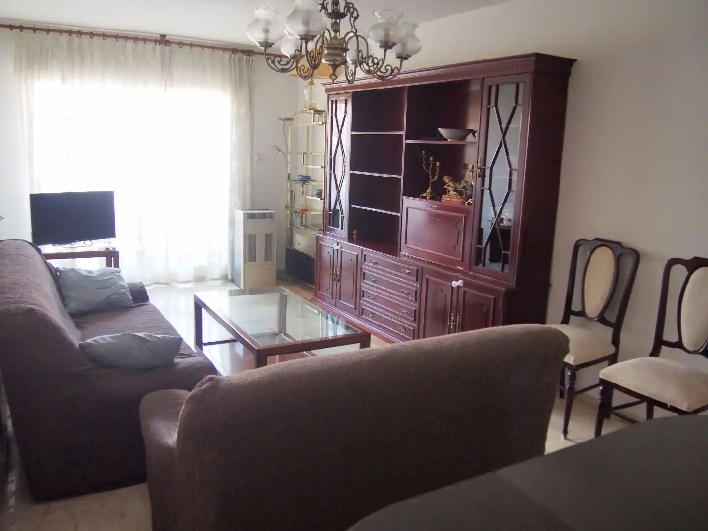 Flat for rent in Calle Santa Fe, 6, Camino de Ronda Living room of Flat for rent in Granada with Air Conditioner, Heating and Terrace