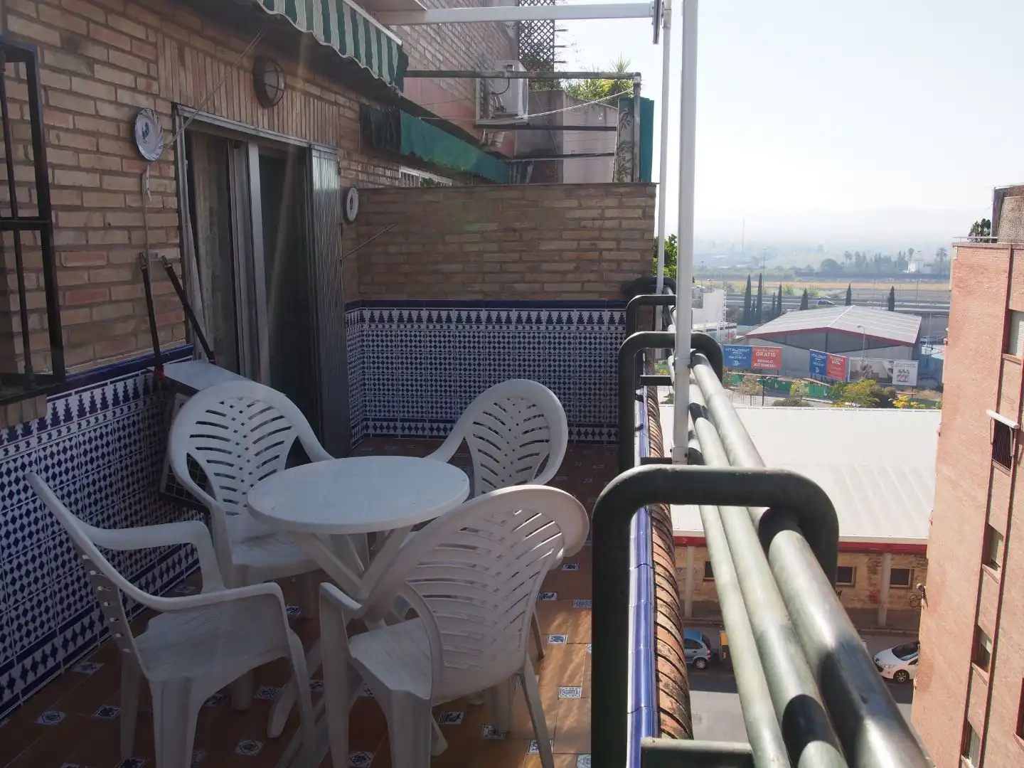 Flat for rent in Calle Santa Fe, 6, Camino de Ronda Terrace of Flat for rent in Granada with Air Conditioner, Heating and Terrace