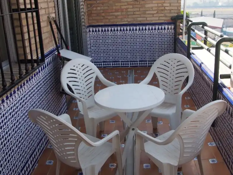 Flat for rent in Calle Santa Fe, 6, Camino de Ronda Terrace of Flat for rent in Granada with Air Conditioner, Heating and Terrace