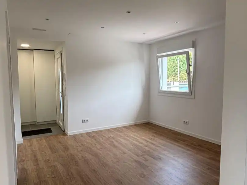 Flat for rent in Camiño do Concello, 33, Valadares - Beade Flat for rent in Camiño do Concello, 33, Valadares - Beade