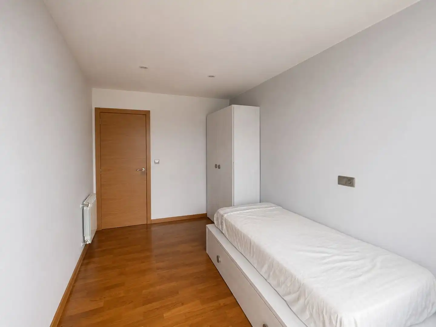 Piso en venta en Avenida de Juan Garcia Navia Castrillon, 21, Viveiro Habitación de Piso en venta en Viveiro con Calefacción, Parquet y Trastero