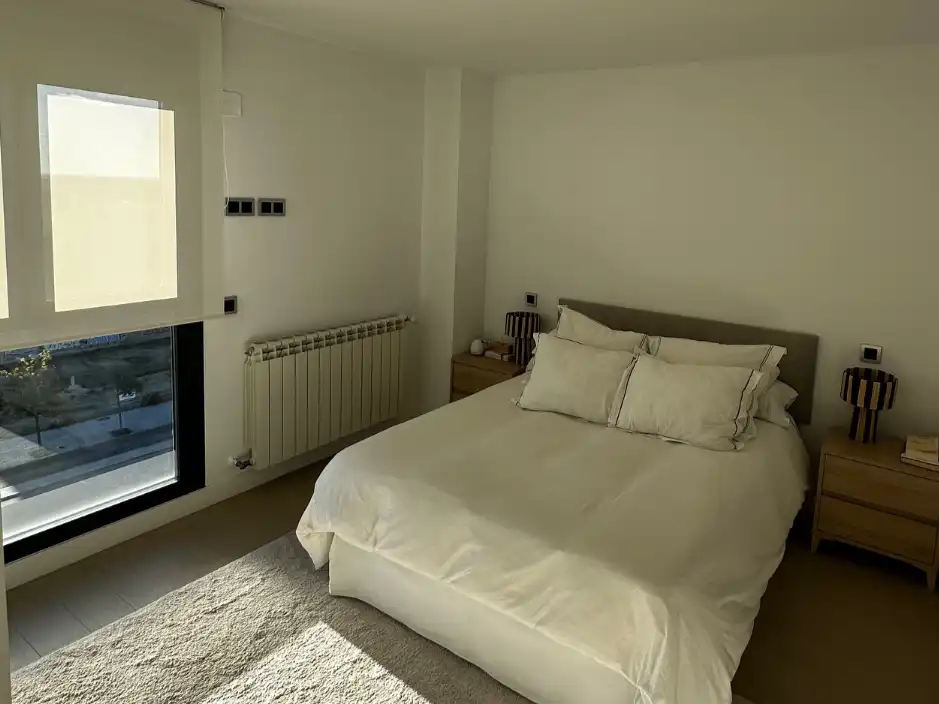Flat for rent in Calle de María Reiche, 16, Valdebebas - Valdefuentes Bedroom of Flat for rent in Madrid with Air Conditioner, Heating and Storage room