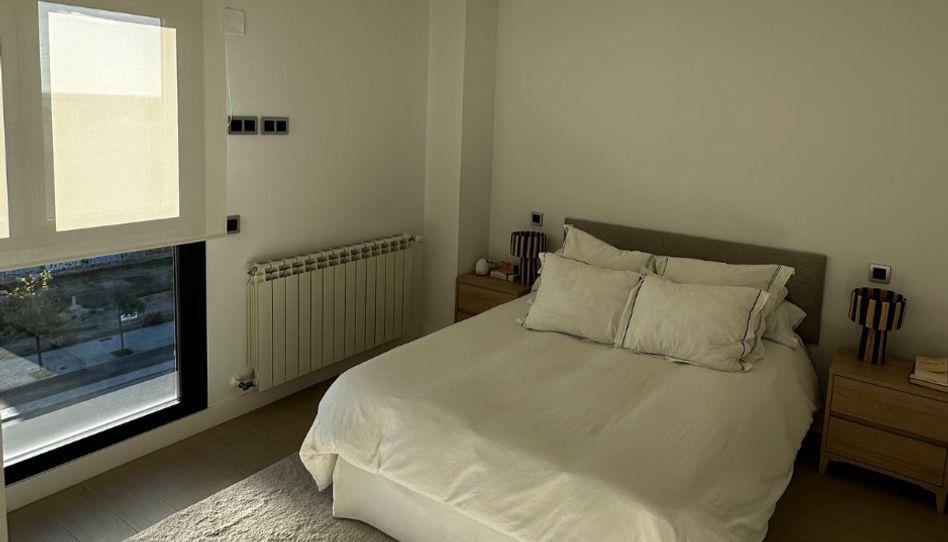 Flat for rent in Calle de María Reiche, 16, Valdebebas - Valdefuentes, Madrid Capital - image 1 Photo 1 of Flat for rent in Calle de María Reiche, 16, Valdebebas - Valdefuentes, Madrid Capital