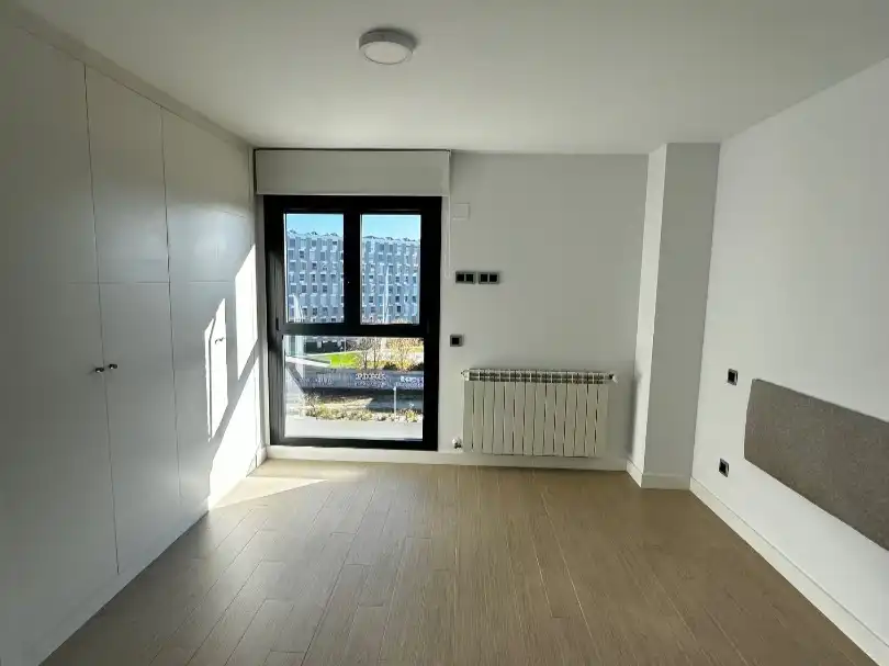 Flat for rent in Calle de María Reiche, 16, Valdebebas - Valdefuentes Bedroom of Flat for rent in Madrid with Air Conditioner, Heating and Storage room