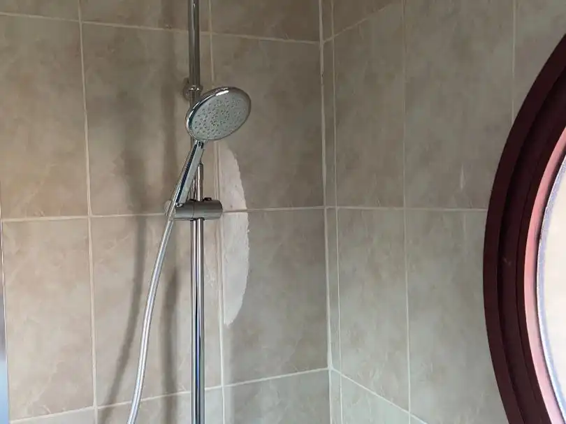 Flat for rent in Calle de la Dulzaina, 3, Costillares Bathroom of Flat for rent in Madrid with Heating, Parquet flooring and Swimming Pool