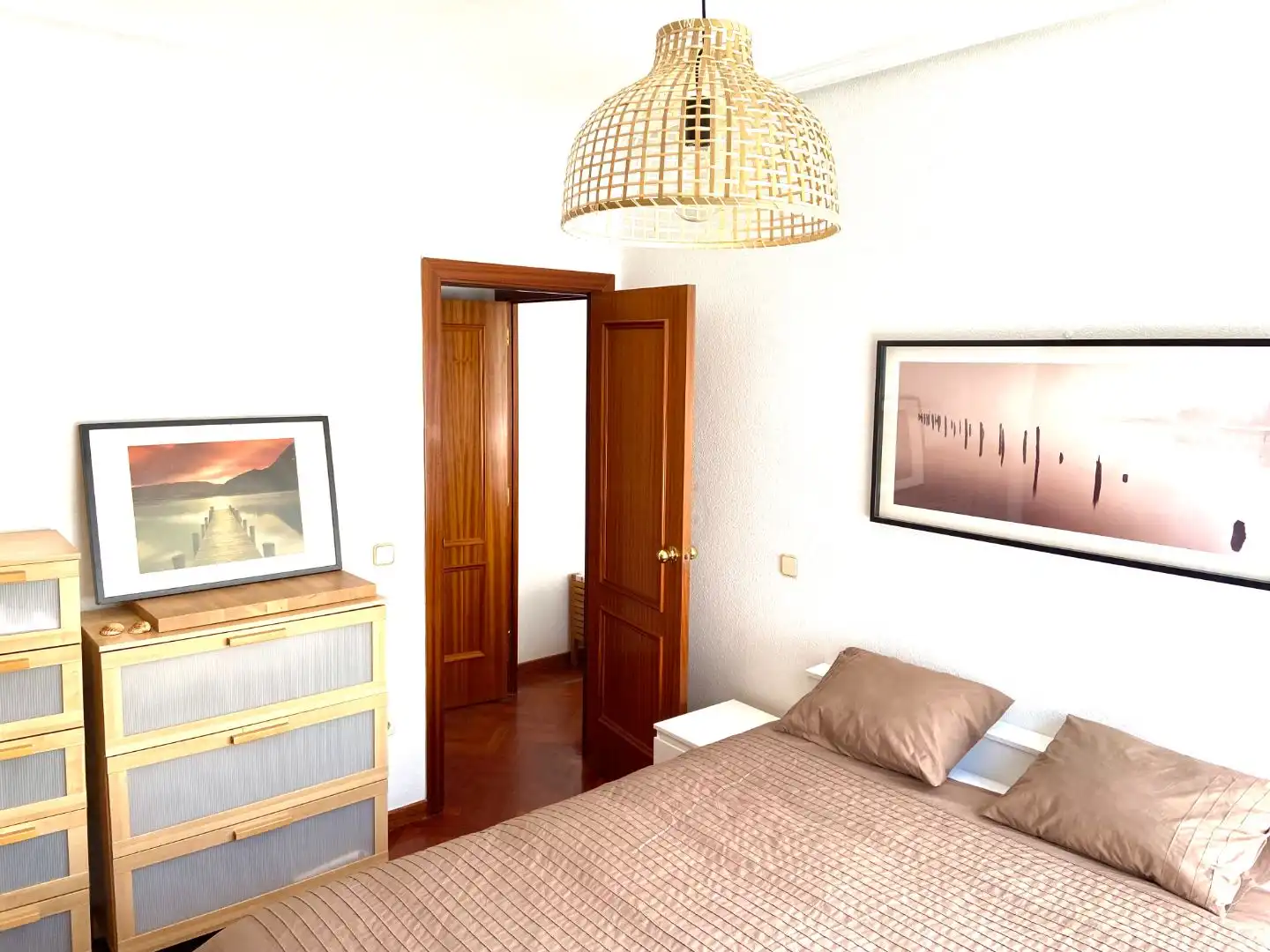 Flat for rent in Calle de la Dulzaina, 3, Costillares Bedroom of Flat for rent in Madrid with Heating, Parquet flooring and Swimming Pool
