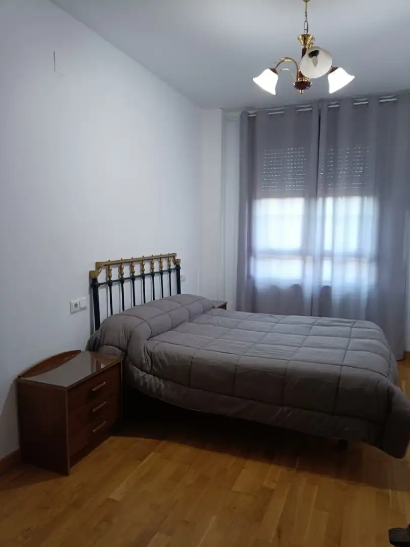 Piso en venta en Paseo de la Concordia, 39, Socuéllamos Habitación de Piso en venta en Socuéllamos con Aire acondicionado, Calefacción y Parquet