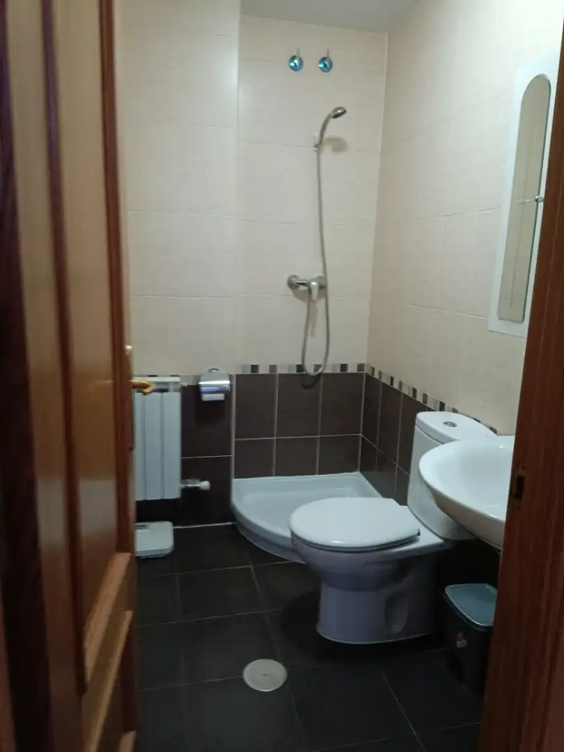 Piso en venta en Paseo de la Concordia, 39, Socuéllamos Baño de Piso en venta en Socuéllamos con Aire acondicionado, Calefacción y Parquet