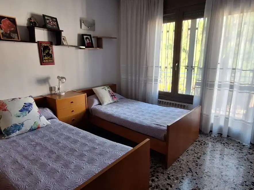 Casa o xalet en venda a Carretera de Caldes, 1, Congost Dormitori de Casa o xalet en venda en Granollers amb Aire condicionat, Calefacció i Jardí privat