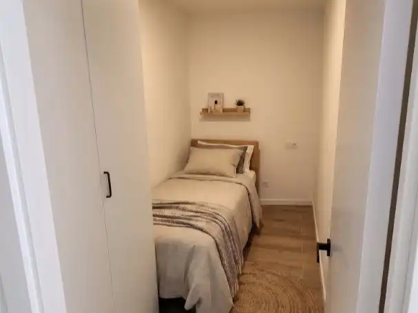 Wohnung zum Verkauf in Carrer de Vidal I Guasch, 97, Les Roquetes Schlafzimmer von Wohnung zum Verkauf in Barcelona Capital mit Klimaanlage