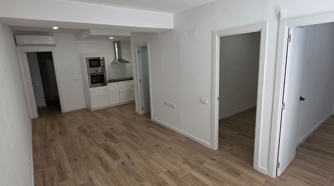 Flat for sale in Carrer de Vidal I Guasch, 97, Les Roquetes, Barcelona Capital - image 3 Photo 3 of Flat for sale in Carrer de Vidal I Guasch, 97, Les Roquetes, Barcelona Capital