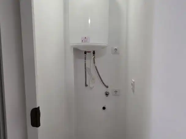 Wohnung zum Verkauf in Carrer de Vidal I Guasch, 97, Les Roquetes Badezimmer von Wohnung zum Verkauf in Barcelona Capital mit Klimaanlage