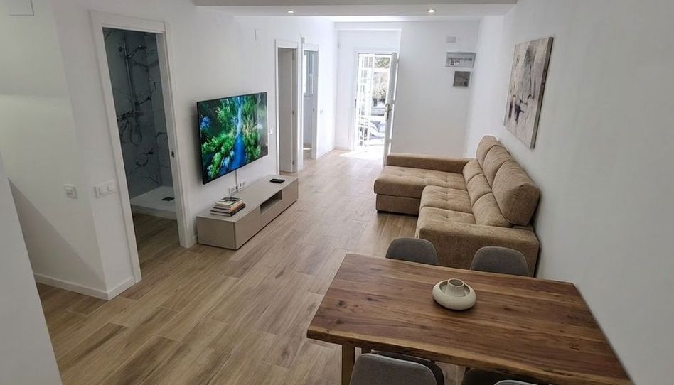 Flat for sale in Carrer de Vidal I Guasch, 97, Les Roquetes, Barcelona Capital - image 1 Photo 1 of Flat for sale in Carrer de Vidal I Guasch, 97, Les Roquetes, Barcelona Capital