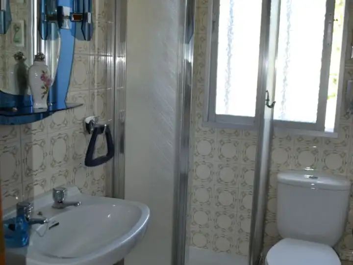 Wohnung zum Verkauf in Calle de la Granja, 2, Dehesa – El Soto Badezimmer von Wohnung zum Verkauf in Collado Villalba mit Heizung, Parkett und Terrasse