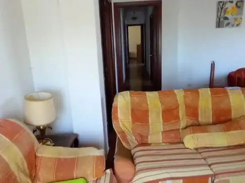 Piso en venta en Calle Cervantes, 75, Calzada de Calatrava Sala de estar de Piso en venta en Calzada de Calatrava con Calefacción y Amueblado