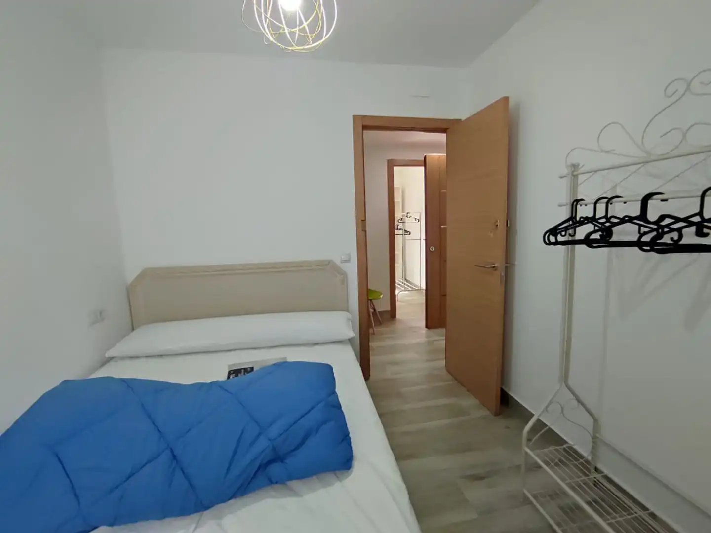 Room in Calle Rojas Clemente, 1, El Molinillo - Capuchinos Room in Calle Rojas Clemente, 1, El Molinillo - Capuchinos