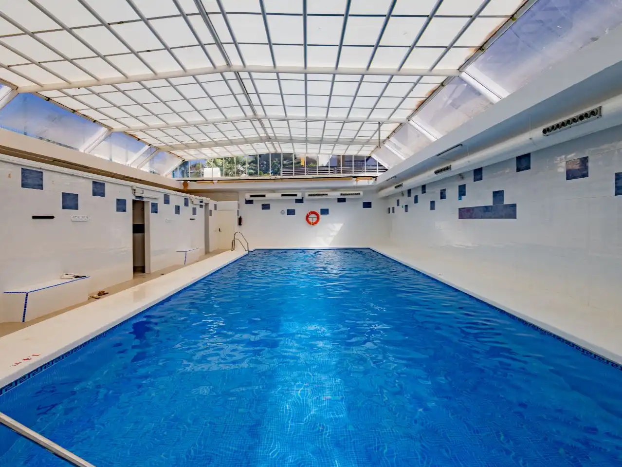 Flat for sale in Avenida Medina Azahara, 1, Lomas del Mar Swimming pool of Flat for sale in Vera with Air Conditioner, Heating and Private garden