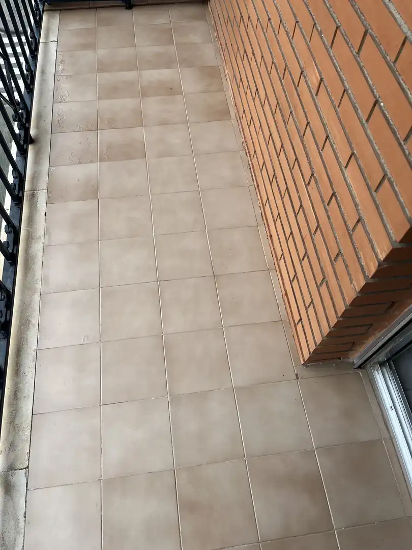 Pis en venda a Calle José María Pemán, 1, Vista Alegre - Parque Cruz Conde Vista exterior de Pis en venda en Córdoba Capital amb Piscina i Balcó
