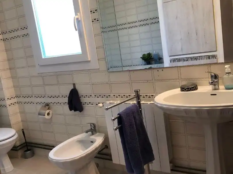 Bany de Pis de lloguer en Badajoz amb Aire condicionat, Calefacció i Moblat