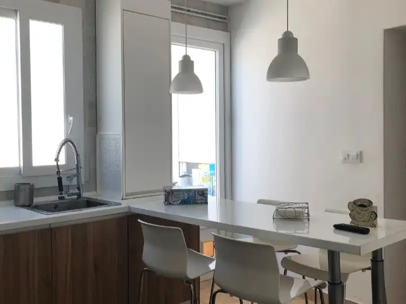 Cuina de Pis de lloguer en Badajoz amb Aire condicionat, Calefacció i Moblat