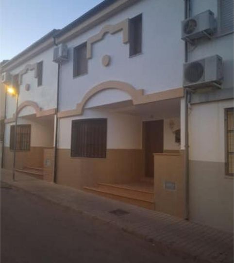 Casa o chalet de alquiler en Santisteban del Puerto, Jaén - imagen 2 Foto 2 de Casa o chalet de alquiler en Santisteban del Puerto, Jaén