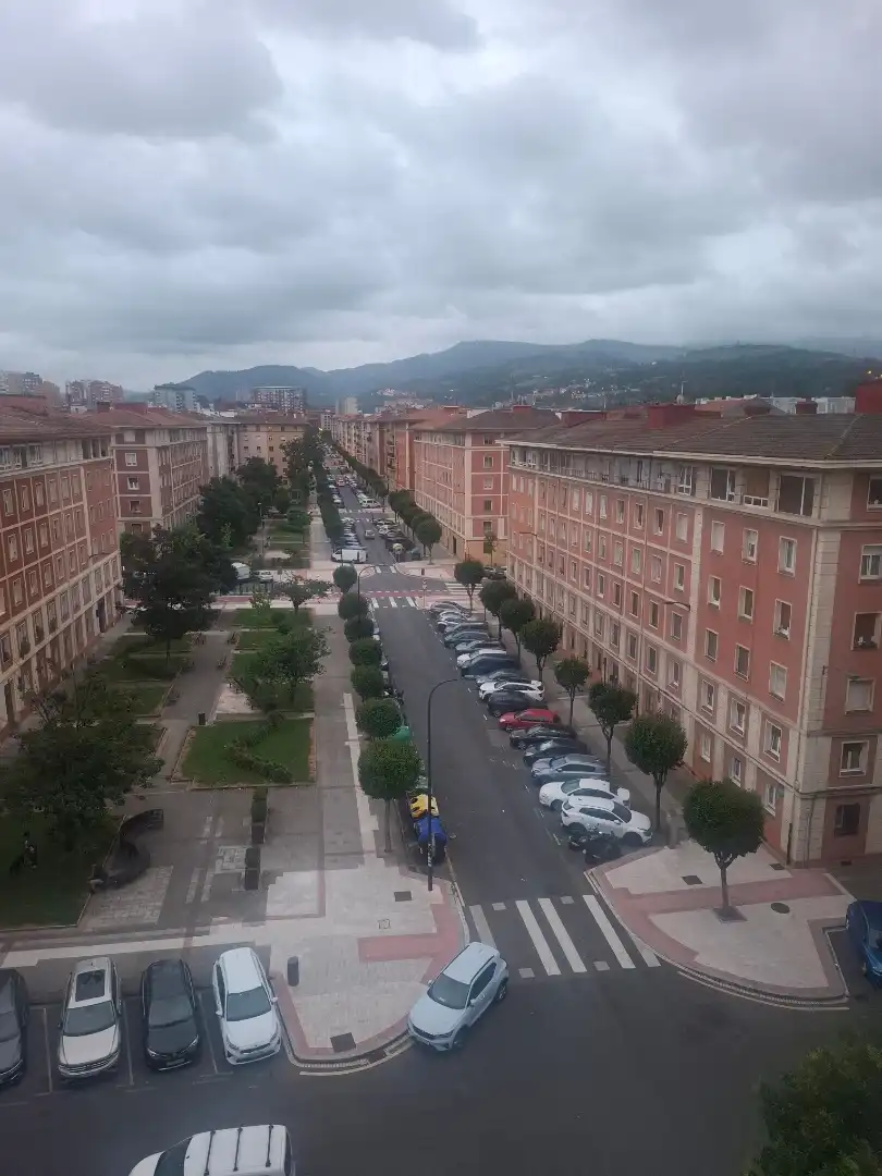 Wohnung zum Verkauf in Andaluzia Kalea, 3, San Ignacio - Elorrieta Parkplatz von Wohnung zum Verkauf in Bilbao