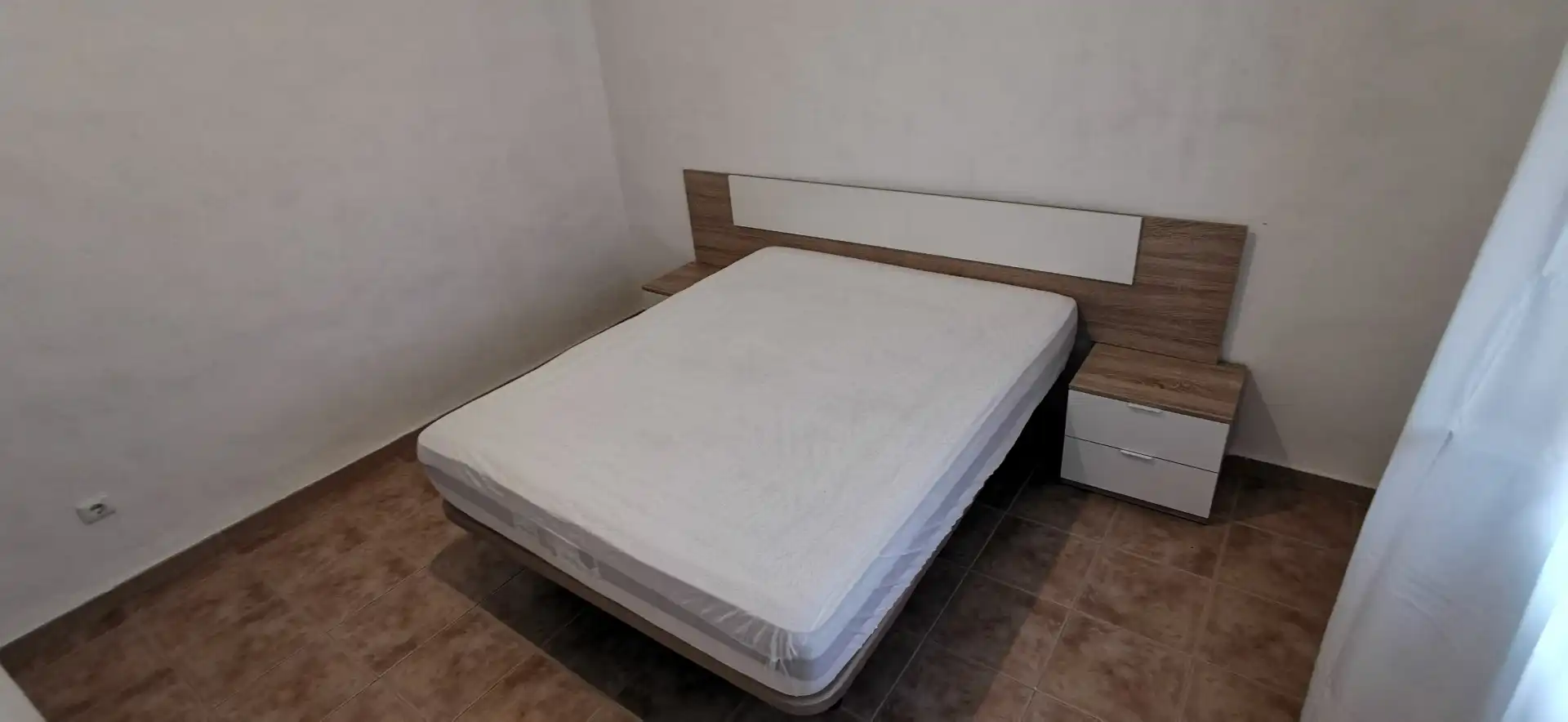 Piso de alquiler en Calle Julio Alarcón, 11, Viñuela - Rescatado Habitación de Piso de alquiler en Córdoba