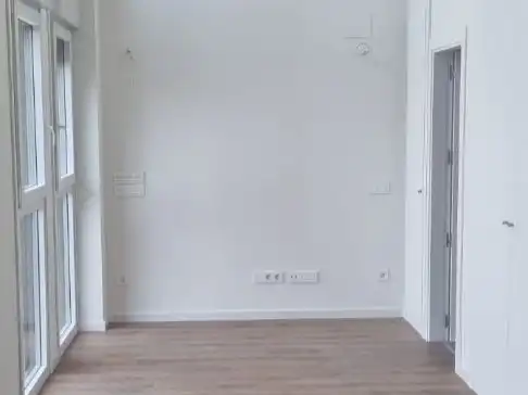 Flat for rent in Calle Laguna del Marquesado, 9, Villaverde Alto Bedroom of Flat for rent in Madrid with Air Conditioner, Heating and Swimming Pool