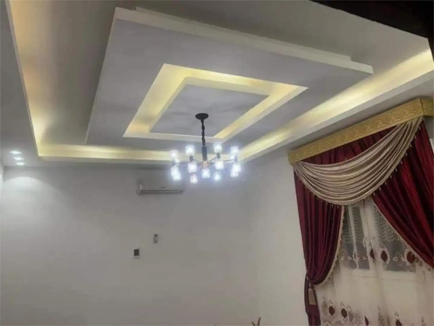 Comedor de Oficina de alquiler en Reus con Aire acondicionado