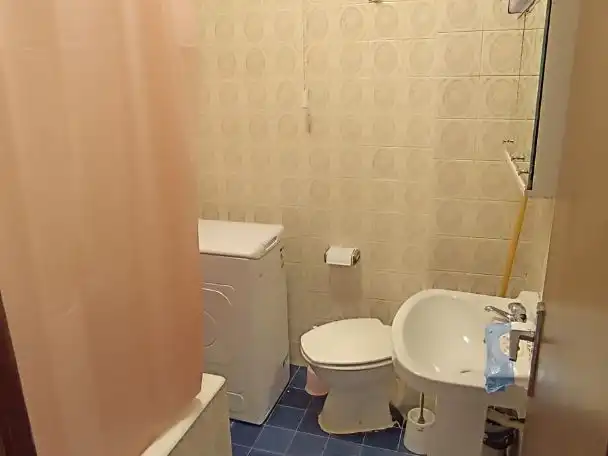 Badezimmer von Wohnung zur Miete in Briviesca mit Heizung, Terrasse und Möbliert