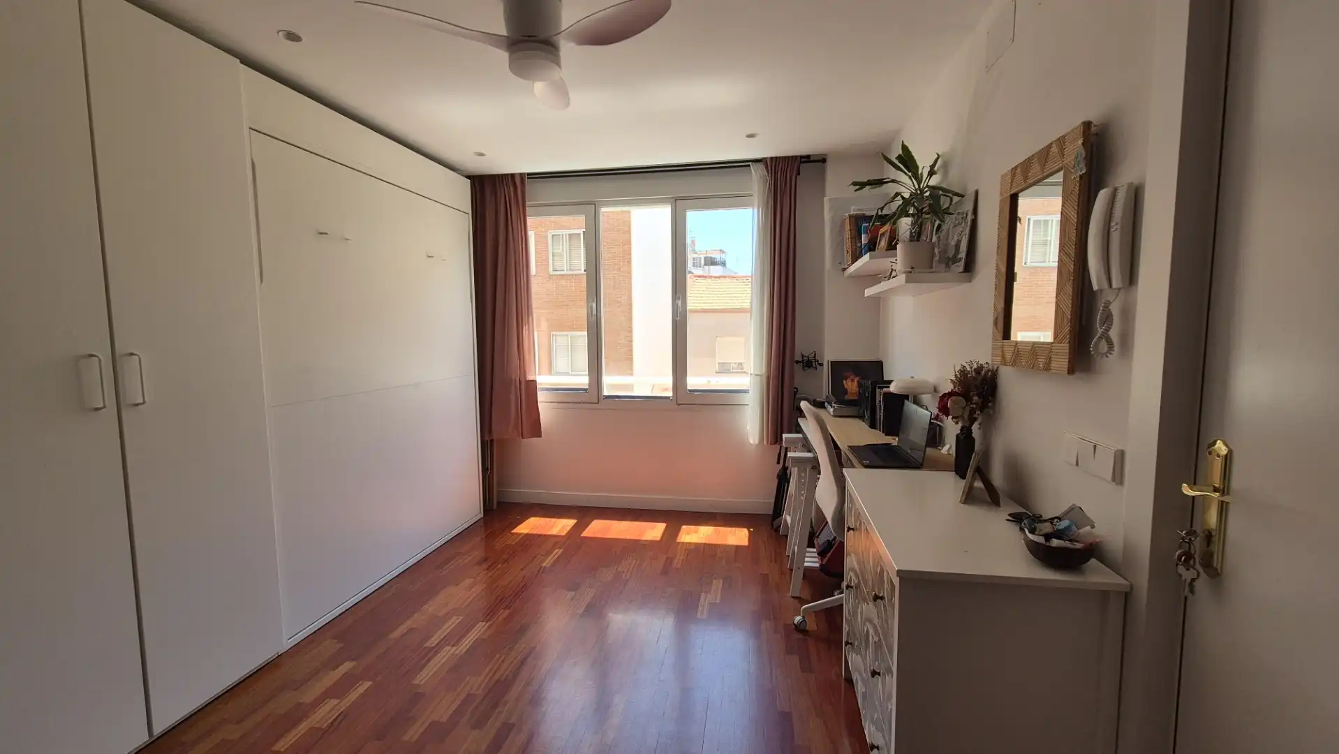 Bedroom of Study for sale in Madrid  with Air Conditioner, Heating and Parquet flooring