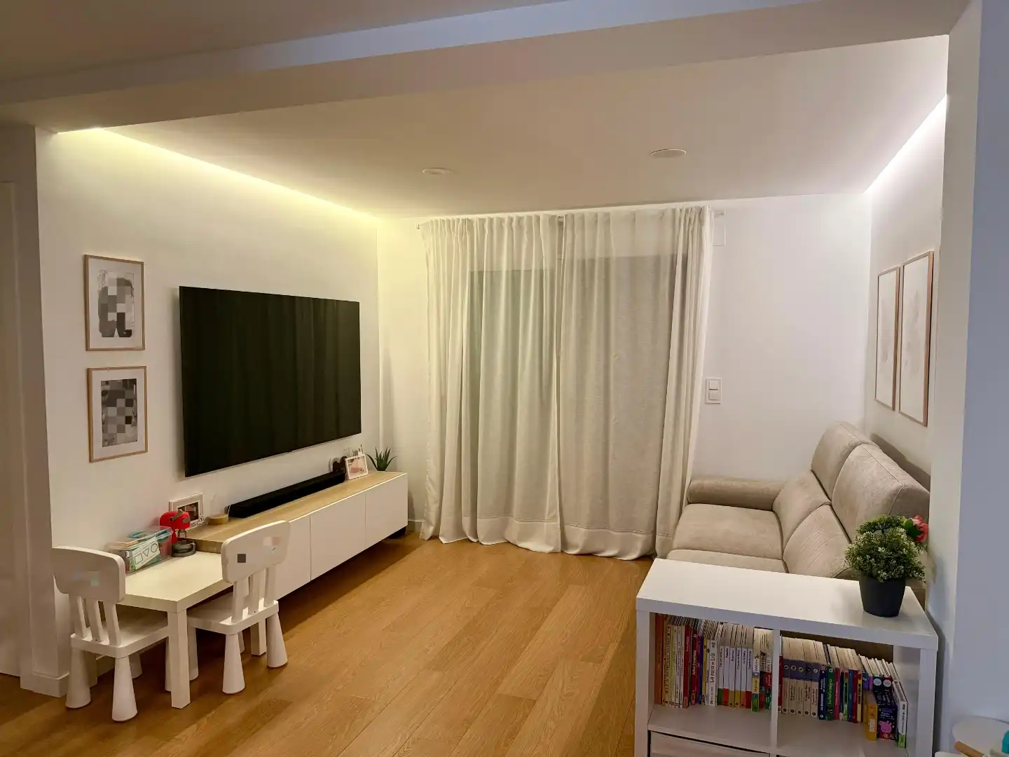 Wohnung zum Verkauf in Carrer del Cuirassat, 2, El Calvari Wohnzimmer von Wohnung zum Verkauf in Valencia Capital mit Klimaanlage, Terrasse und Balkon