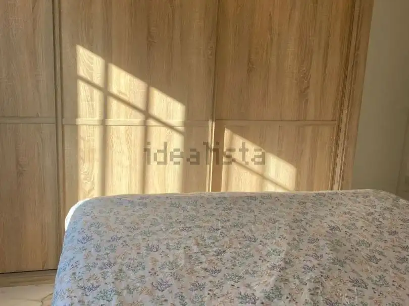 Piso en venta en Calle Juan de Ledesma, El Cerro Habitación de Piso en venta en Sevilla con Aire acondicionado, Amueblado y Balcón